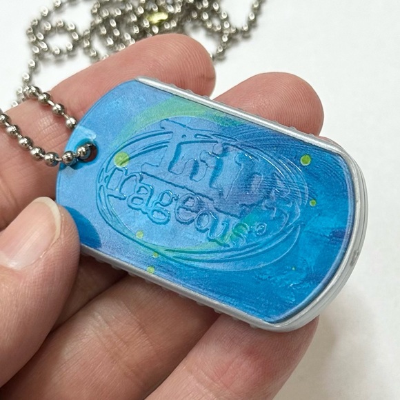 Liprageous Lip Balm Dog Tag Slide Case on Ball Chain - Blue Raspberry - NWOT - Picture 6 of 8